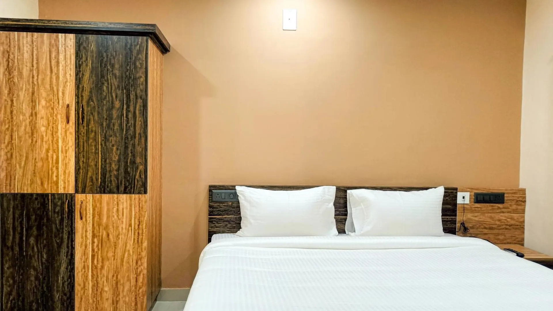 Nexstay Moments Inn Thrissur インド